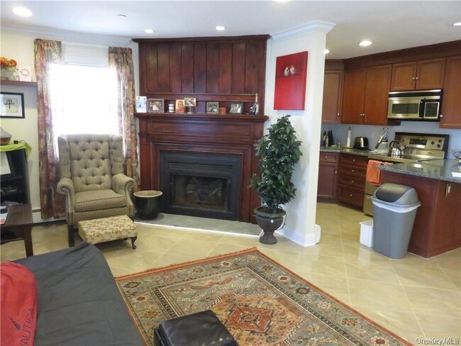 Building Photo - 36 Greenridge Ave