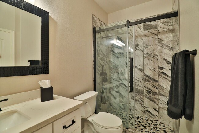 Building Photo - Furnished 2 bed / 2.5 bath Gilbert Condo i...