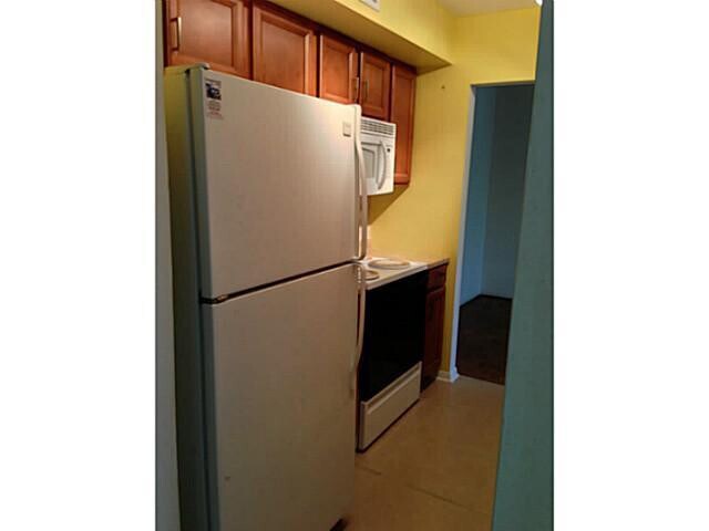 Building Photo - 10762 La Placida Dr