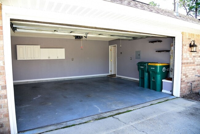 Building Photo - Updated Home in Bluewater Bay!