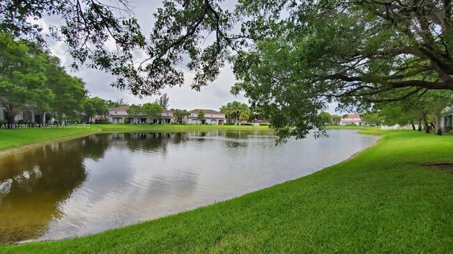 Building Photo - 8222 SW 27th St