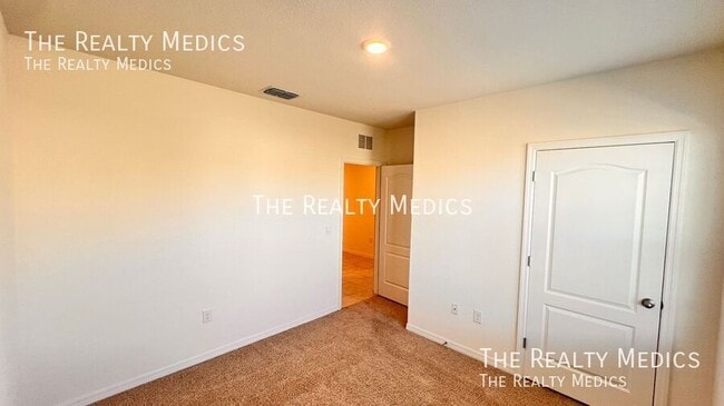 Building Photo - 1830 Hackberry St