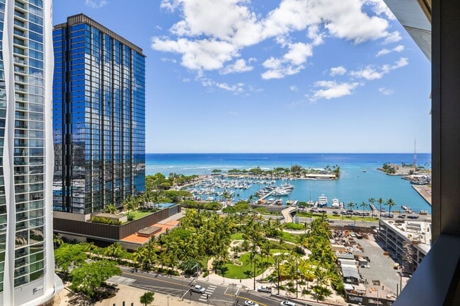 Building Photo - Luxury Studio Living at Park Ward Village #1708