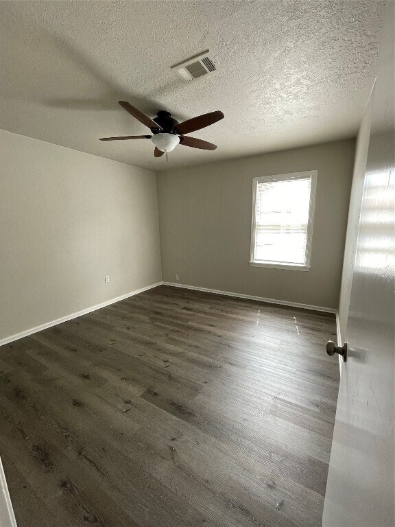 Building Photo - 606 Marshall St