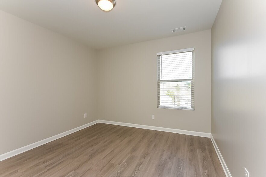 Building Photo - 311 Caledonian Cir