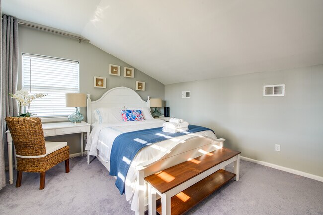 Bedroom Four - 6512 Ocean Ave S