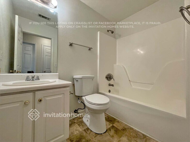 Building Photo - 1530 Devonshire Way