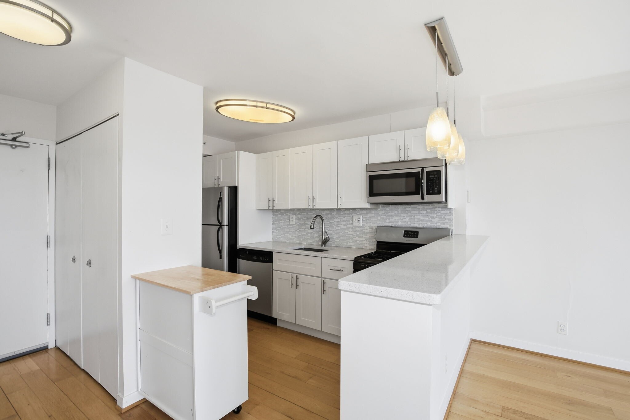 Building Photo - 1101 3rd St SW