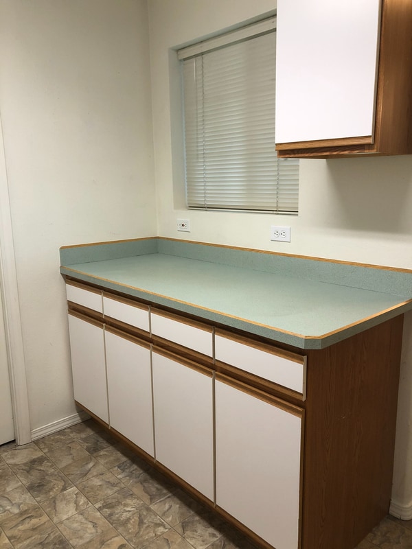 Building Photo - 550 NE Negus Loop