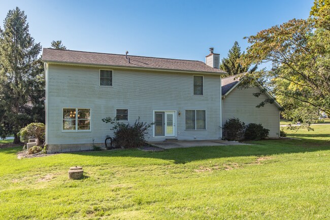 Building Photo - 1902 Cheyenne Dr