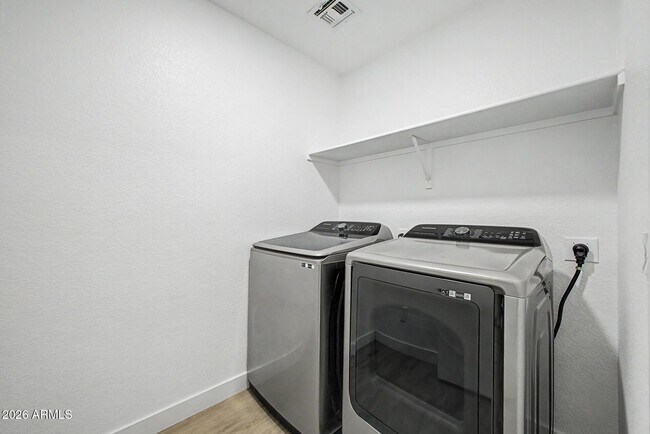 Building Photo - 16813 N 113th Ave