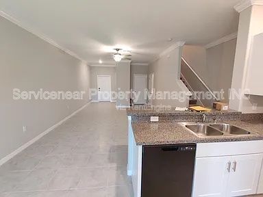 Building Photo - 1591 Cassius St