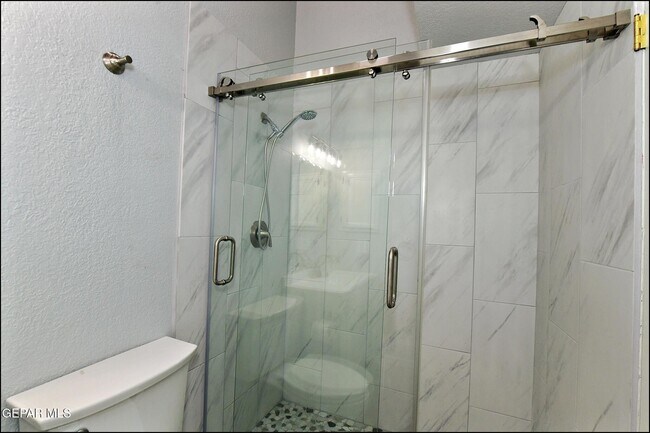 Building Photo - 853 Nita Fay Dr