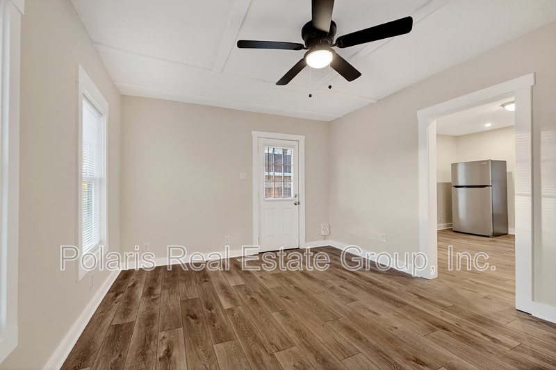 Building Photo - 1410 Hannibal St