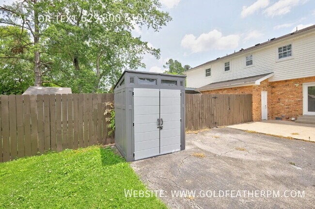 Building Photo - 109 Harrow Ct