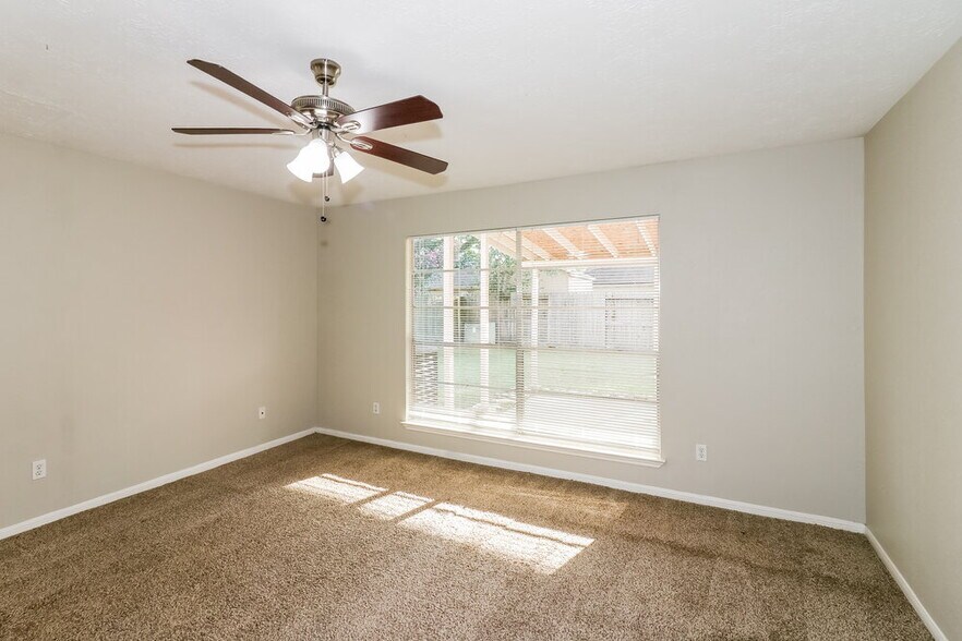 Building Photo - 3535 Corinne Ct