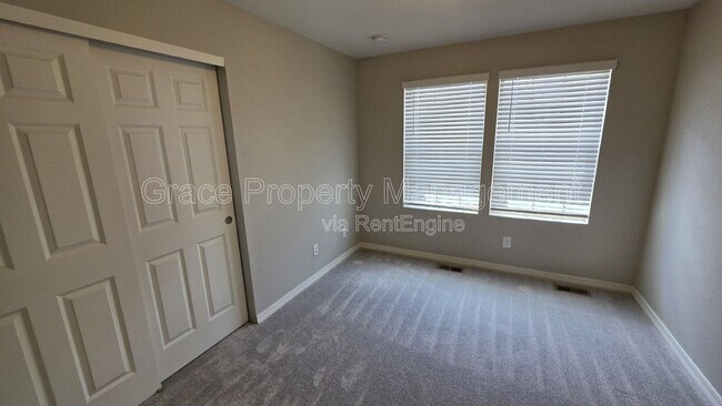 Building Photo - 10243 Yampa Ct