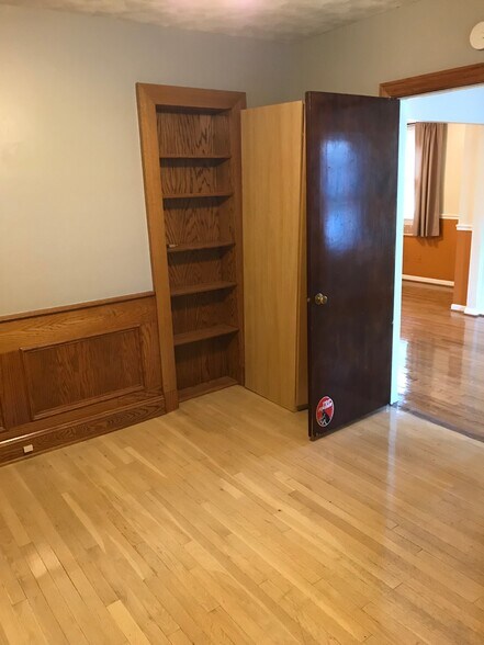 bedroom #5 - 9044 Rhode Island Ave