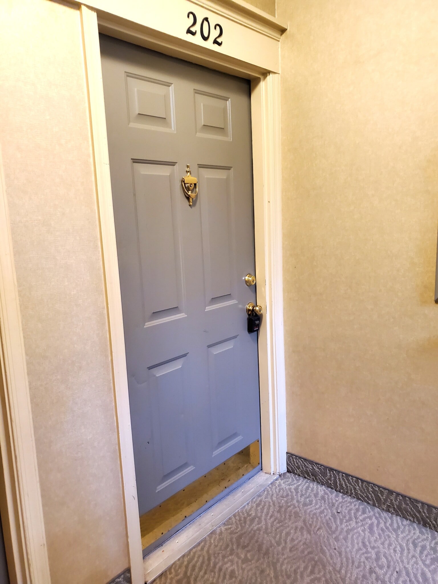 Building Photo - 12100 Greenway Ct