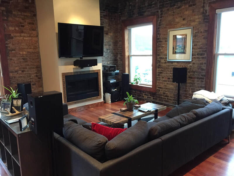 Building Photo - 418 Shelden Ave