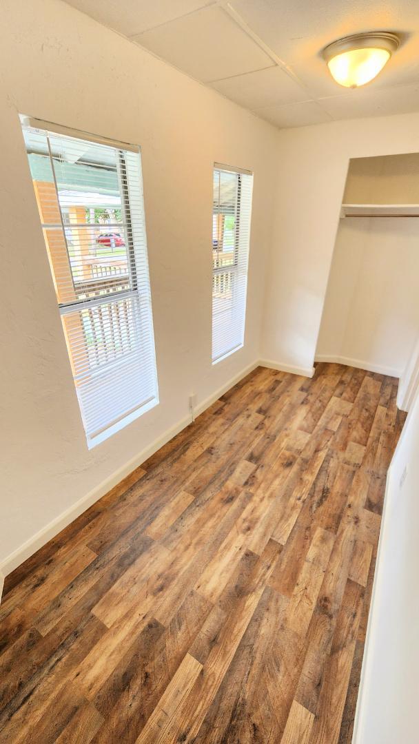 Building Photo - 2554 Third St. - 2554 Third St