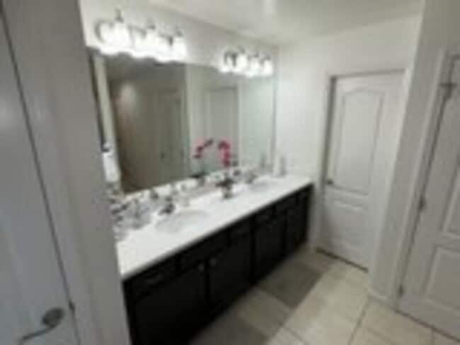 Building Photo - 7114 Brown Pelican Ct