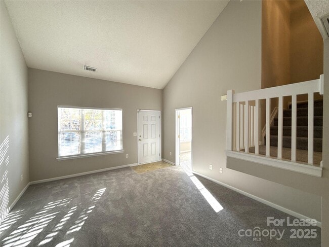 Building Photo - 5229 Ficus Tree Ln