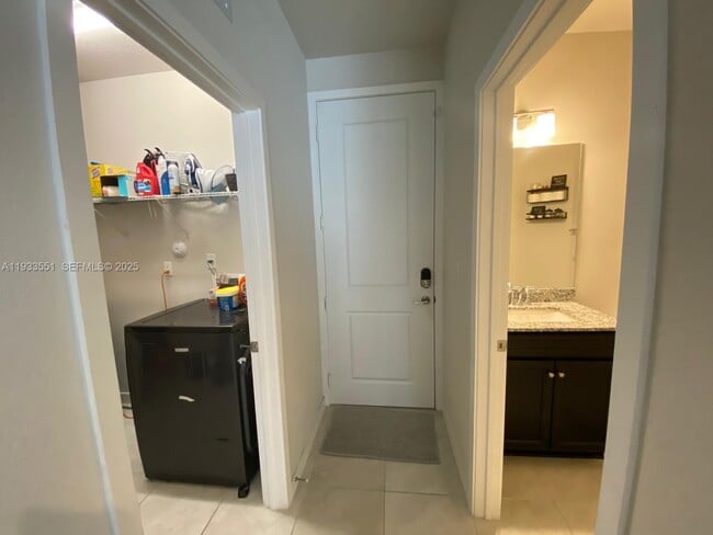 Building Photo - 10820 SW 232nd Terrace