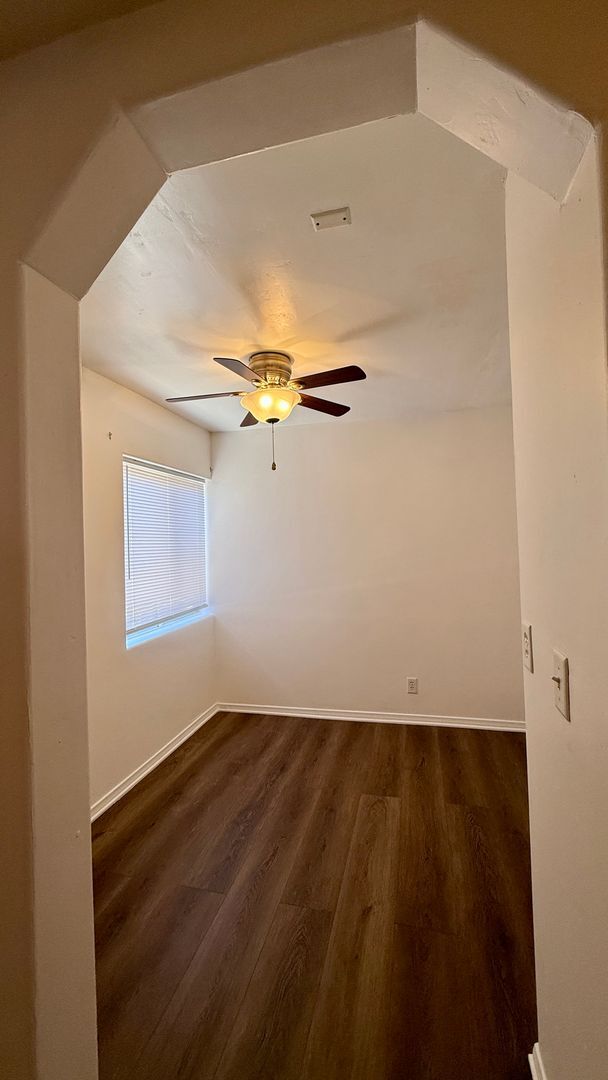 Building Photo - Charming Jr. 1 Bedroom 1 Bath Rental Available in Alpine