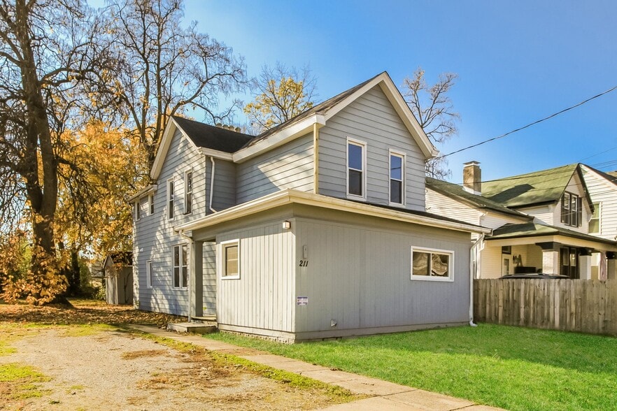 Building Photo - 211#1 East Southern Avenue, 41015; #724645 - 724645