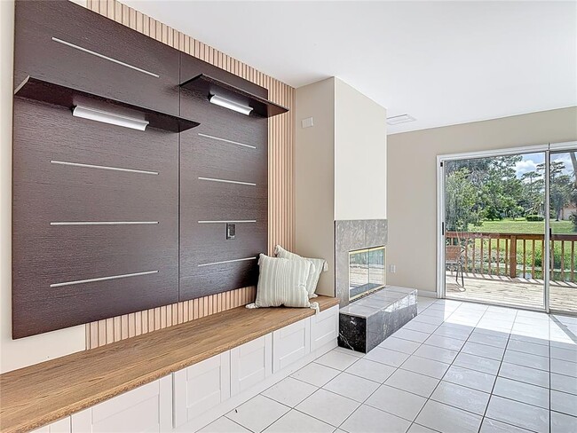 Building Photo - 289 Gull Dr S