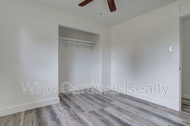 Building Photo - 1612 68th St