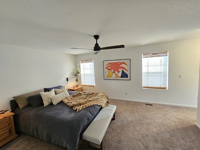 Building Photo - 6214 Long Branch Dr
