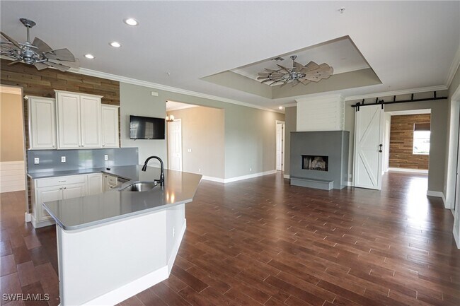 Building Photo - 16680 Oak Grove Ct