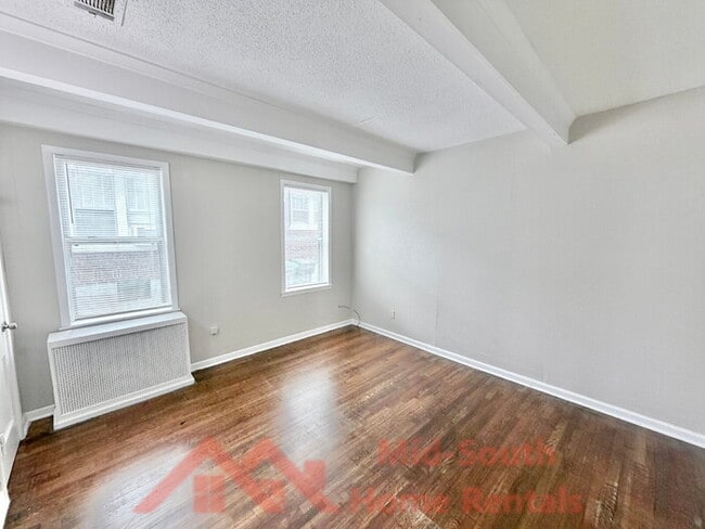 Building Photo - 1707 Glenview Ave