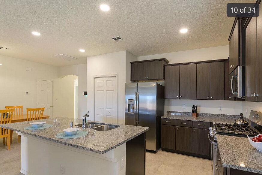 Building Photo - 5313 Camino del Griego