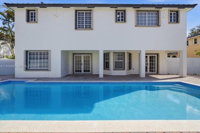 Building Photo - 16310 NW 84th Ct