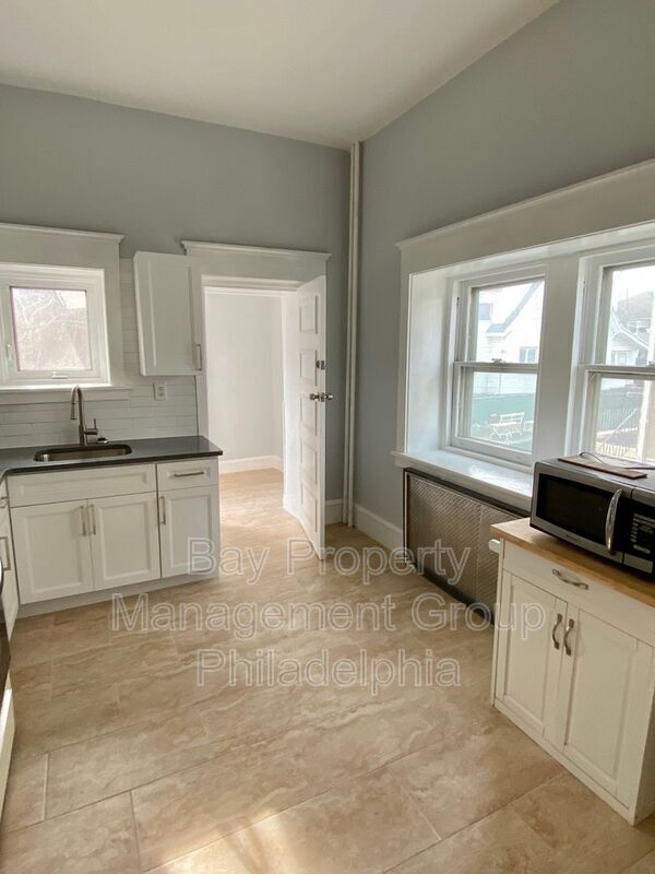 Building Photo - 9132 West Chester Pike