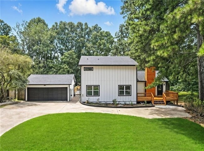 Primary Photo - 7600 Fields Dr