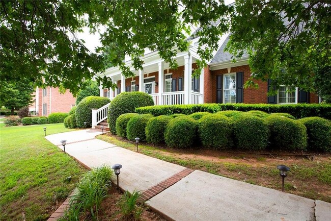 Building Photo - 2531 Old Salem Cir SE
