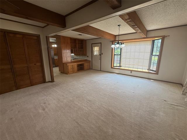 Building Photo - 605 Clebud Dr