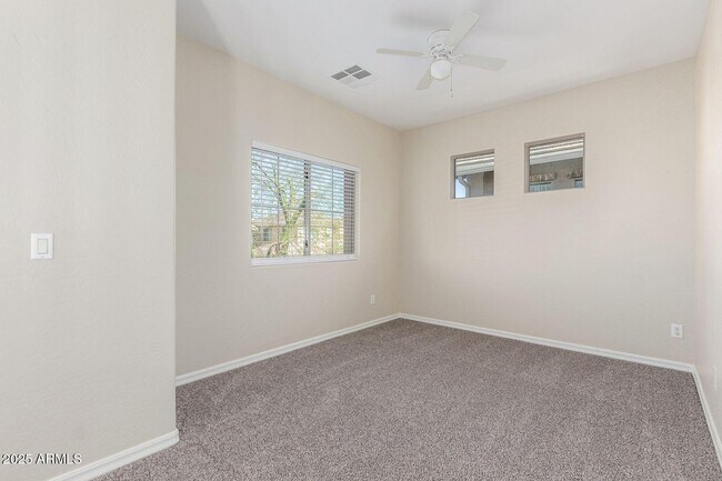 Building Photo - 14587 W Acapulco Ln