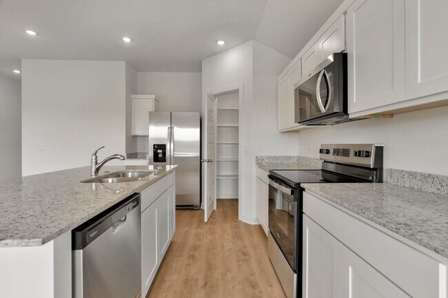 Building Photo - Brand-New 3 Bedroom Home in Prairie Grove! Move-in Ready!