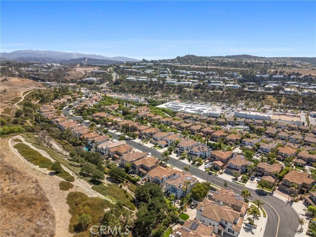 Building Photo - 55 Via Sonrisa