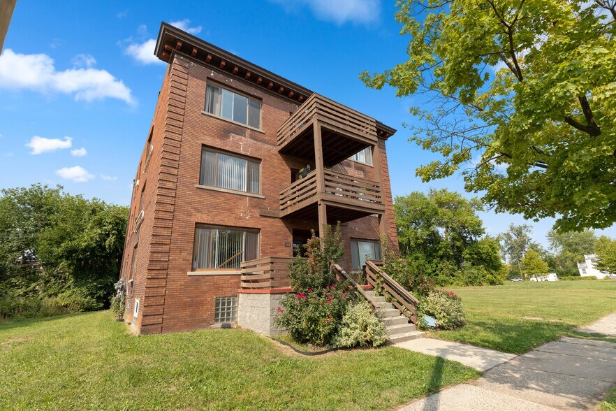 Building Photo - 109 Leicester Ct