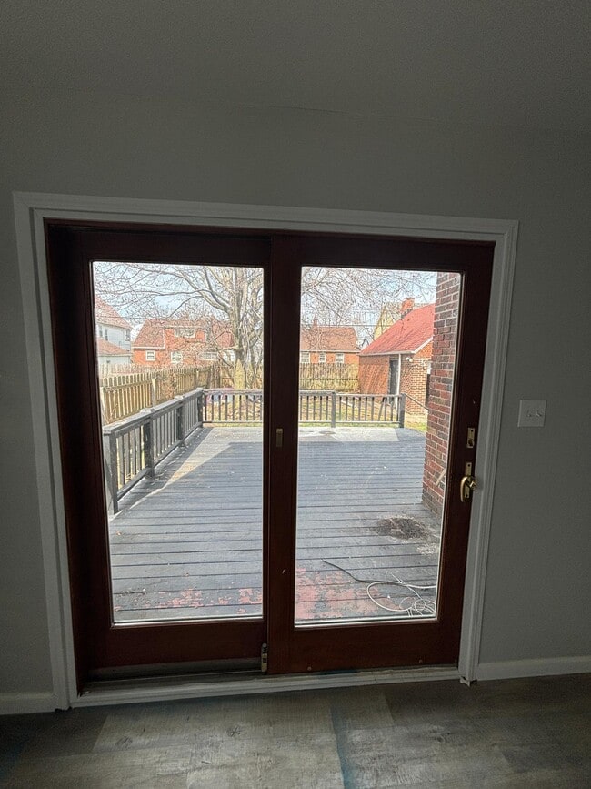 Building Photo - 18603 Arrowhead Ave