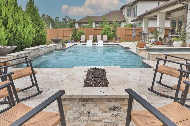 Building Photo - 13011 Mustang River Dr