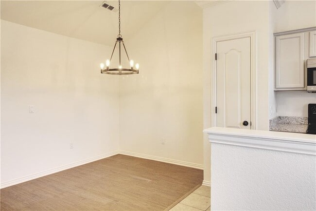 Building Photo - 763 W Sandy Beach Ln