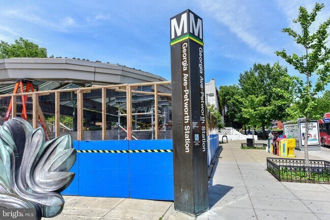 Building Photo - 4120 14th St NW
