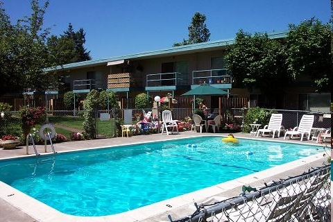 Pool - Imperial House